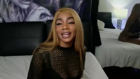 Snapshot of emely_brandon_ chatting on 15, 11, 2025 anyelii online show from 15, 11, 2025