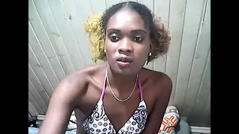 Emerence9794 online show from 23, 4, 2026