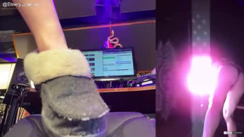 Emery Lune online show from 11, 10, 2025