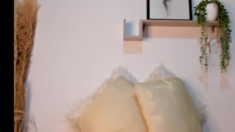 emi_carter online show from 27, 11, 2025