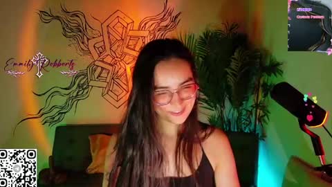 Emmily Roberts online show from 22, 5, 2026