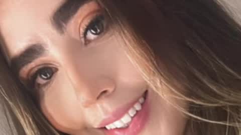 emi_royse online show from 25, 5, 2026