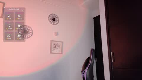     online show from 11, 4, 2026