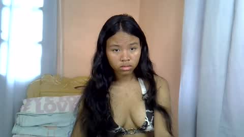 Snapshot of emiehottie chatting on 18, 6, 2026 Ami online show from 18, 6, 2026