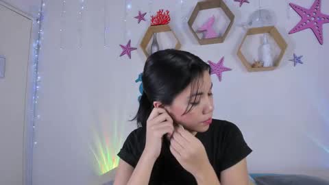 Snapshot of emiily_parkerr chatting on 6, 3, 2025 Emily online show from 6, 3, 2025