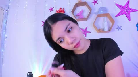 Snapshot of emiily_parkerr chatting on 29, 10, 2025 Emily online show from 29, 10, 2025