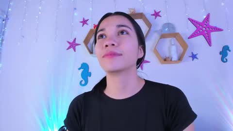 Snapshot of emiily_parkerr chatting on 12, 11, 2025 Emily online show from 12, 11, 2025