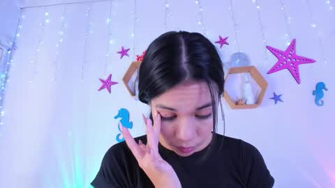 Snapshot of emiily_parkerr chatting on 16, 12, 2025 Emily online show from 16, 12, 2025