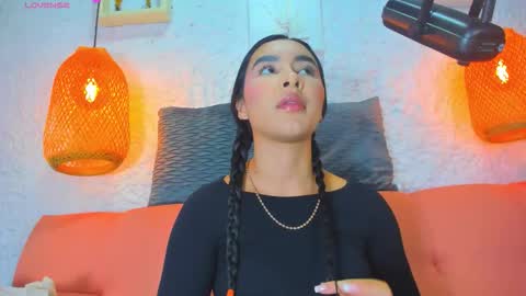 Emily online show from 26, 9, 2025