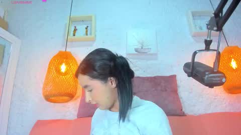 Emily online show from 4, 10, 2025