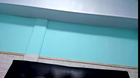 Emily online show from 26, 2, 2025