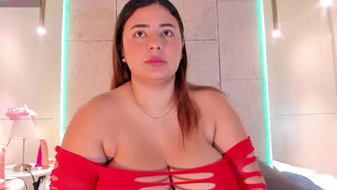 Emiily Grace online show from 28, 2, 2026