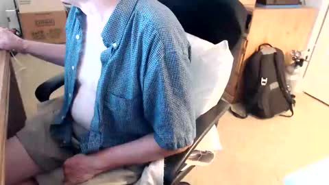 Snapshot of emil_karpo chatting on 7, 6, 2026 Terrance1st online show from 7, 6, 2026