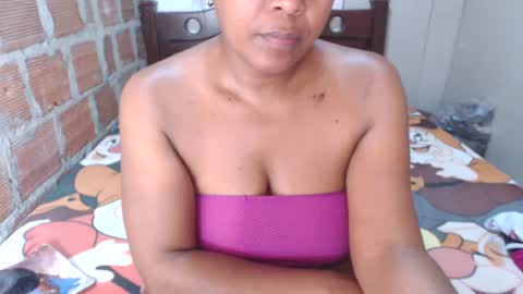 Snapshot of emilay_miller chatting on 5, 10, 2025 Emily online show from 5, 10, 2025