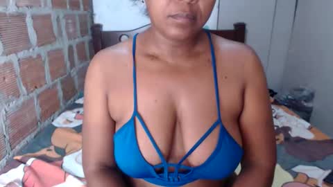 Snapshot of emilay_miller chatting on 26, 10, 2025 Emily online show from 26, 10, 2025