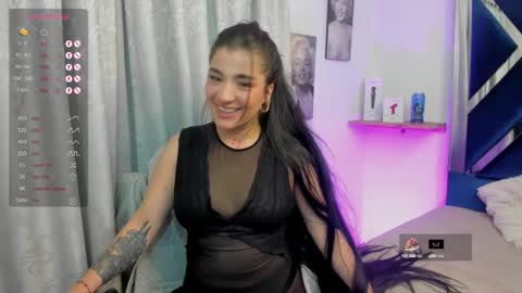 emilayton_ online show from 8, 3, 2025