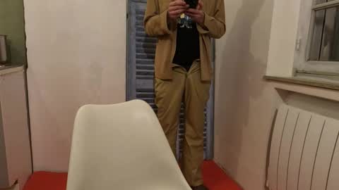 emile013 online show from 11, 1, 2026