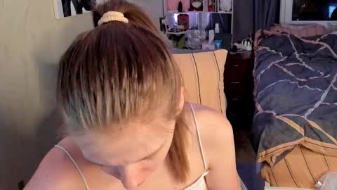 emili_sweet__ online show from 17, 2, 2026