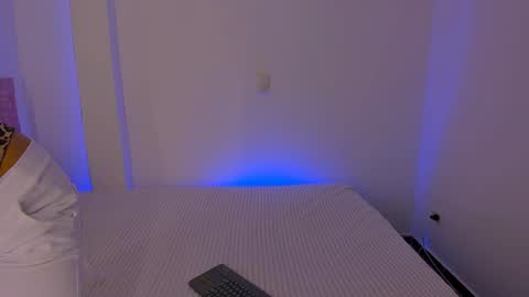 emili_williams10 online show from 9, 7, 2026