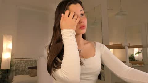 Snapshot of emilia_dream chatting on 27, 1, 2025 emilia_dream online show from 27, 1, 2025