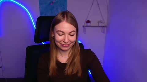 Emilia online show from 5, 11, 2025