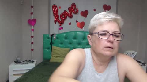 EmiliaGree online show from 22, 9, 2025