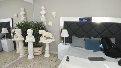 Emilio online show from 1, 12, 2025