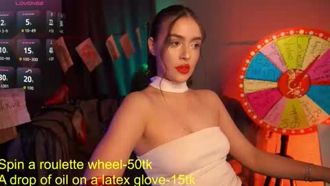 Snapshot of emiliyaroude chatting on 20, 9, 2025  Emiliya  online show from 20, 9, 2025