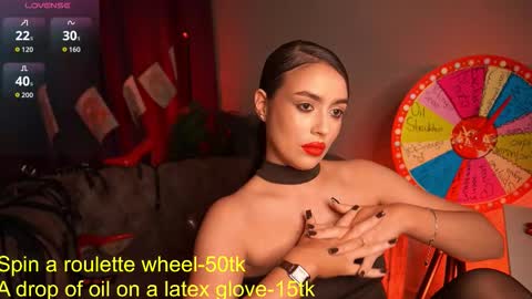 Snapshot of emiliyaroude chatting on 27, 9, 2025  Emiliya  online show from 27, 9, 2025
