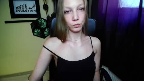 Emilly online show from 3, 6, 2026