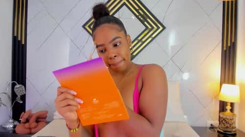 Emilly online show from 8, 11, 2025