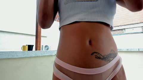 Snapshot of emillygonzalez chatting on 6, 12, 2024 .  . online show from 6, 12, 2024