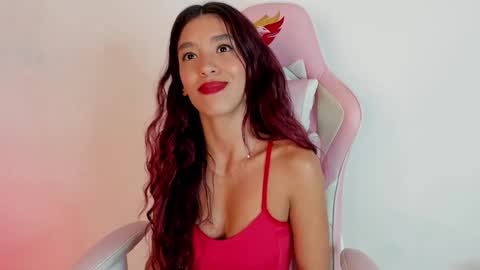 Snapshot of emillygonzalez chatting on 3, 1, 2025 .  . online show from 3, 1, 2025