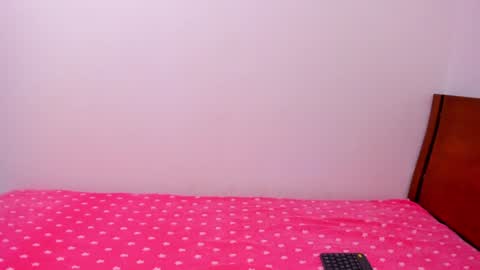 Snapshot of emillygonzalez chatting on 7, 2, 2025 .  . online show from 7, 2, 2025