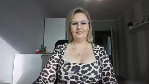EmillyLove online show from 18, 2, 2026