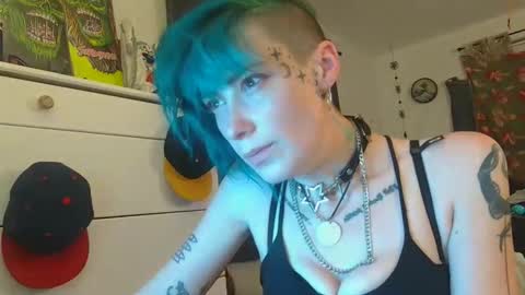 Emily Love online show from 7, 1, 2026