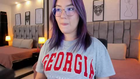 Emily online show from 6, 2, 2025