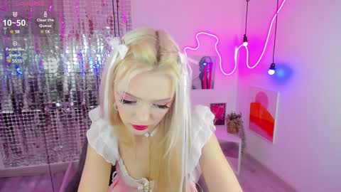 Snapshot of emily_air chatting on 25, 1, 2025 Emily online show from 25, 1, 2025