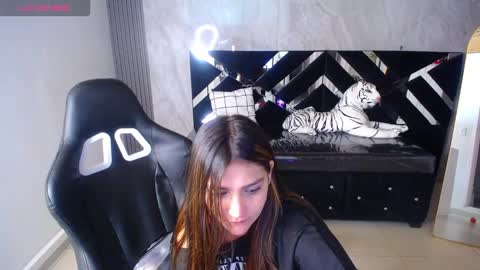 emily_cooper_t online show from 17, 9, 2025