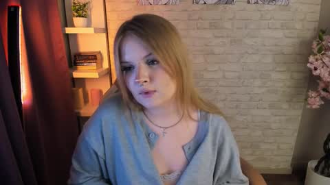 Snapshot of emily_coyness chatting on 16, 3, 2026 emily_coyness online show from 16, 3, 2026