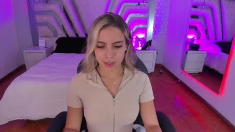 Emily online show from 6, 2, 2025
