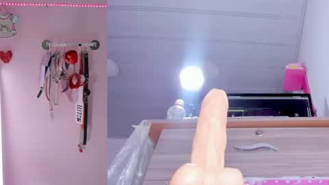 emily_foxxxi online show from 4, 8, 2026