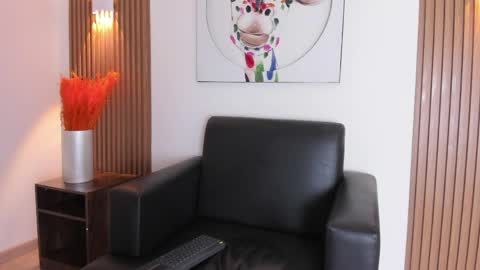 emily_frostt online show from 30, 3, 2026