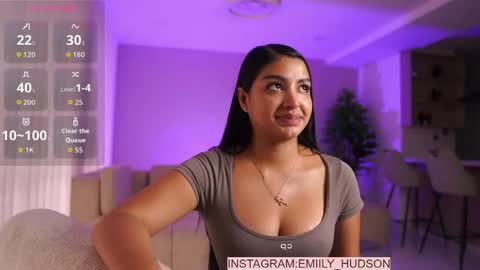 Snapshot of emily_huddson_ chatting on 21, 5, 2026 independet model online show from 21, 5, 2026