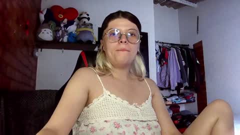 Julieta online show from 30, 1, 2025