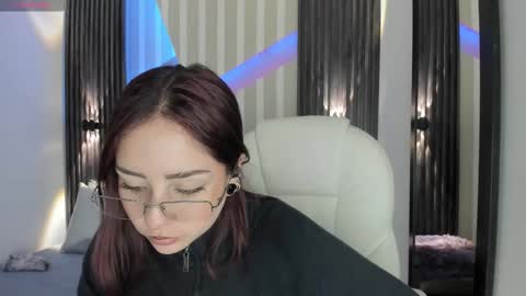 Emily online show from 1, 12, 2025