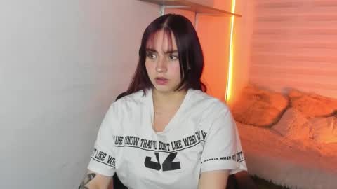 emily_lindey online show from 10, 1, 2026
