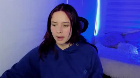 emily_lindey online show from 18, 1, 2026