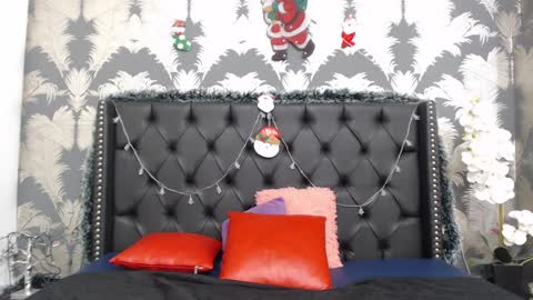 Emily online show from 13, 1, 2025