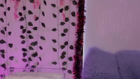 Snapshot of emily_montoya chatting on 9, 1, 2025 Emily online show from 9, 1, 2025
